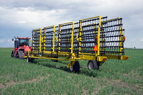 Herse à dents - STRAWMASTER+ - Degelman Industries Ltd. - pliable / traînée / combinée