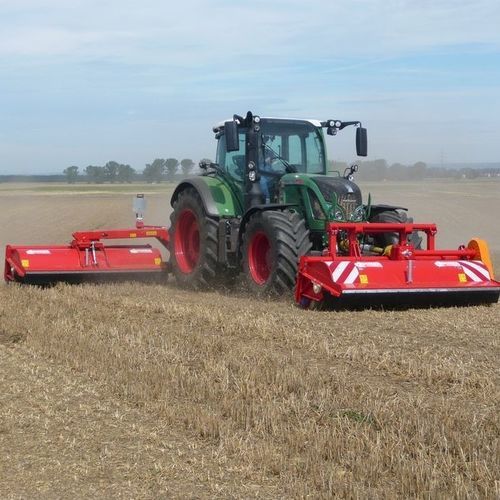 Faucheuse portée - GFM 740 - Gerhard DÜCKER GmbH & Co. KG - à fléaux / sur prise de force / pour tracteur