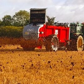 Épandeur de fumier traîné - XCEL - HI-SPEC Engineering Ltd. - à hérissons horizontaux / à 1 essieu
