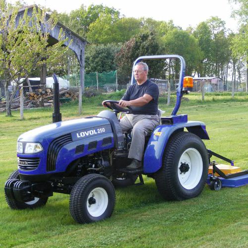 Micro tracteur - TE series - LOVOL ARBOS GROUP S.P.A. - à transmission mécanique / avec ROPS