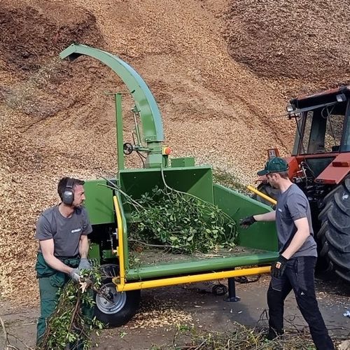 Broyeur de branches tracté - PTH 30.50 G - PEZZOLATO Officine Costruzioni Meccaniche S.p.A. - stationnaire / électrique