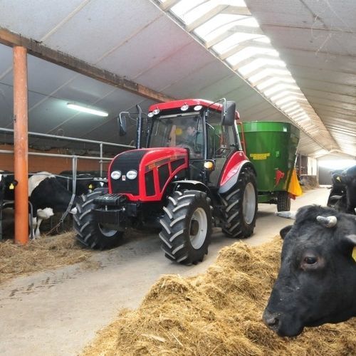 Tracteur à 4 cylindres - 5222 - Pronar Sp. z o.o. - compact / avec attelage trois points / prise de force avant