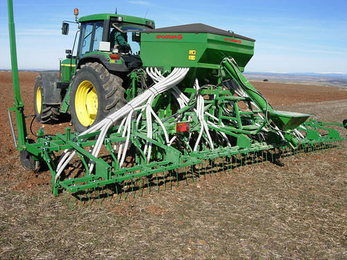 Semoir en ligne pneumatique - Kappa SP series - SFOGGIA Agriculture Division S.r.l. - à disque / monté sur tracteur / pliable