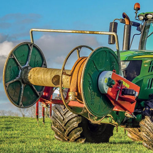 Enrouleur d'irrigation monté sur tracteur - SlurryKat Ltd.