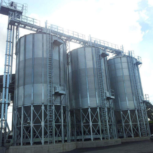 Silo pour céréales - Storage Project Solutions, S.L. - en métal / rond / à fond conique
