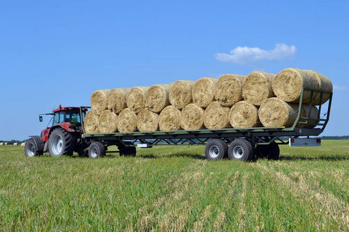 Plateau - PP-12/3 - Zavod Kobzarenka Ltd. - à 3 essieux / pour balles / 10 tonnes