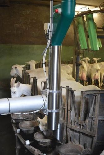 Doseur d'aliments - Pipefeeder highspeed - Hanskamp AgroTech BV - pour l'élevage / pour vaches / pour chèvres