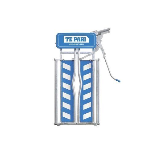 Porte de contention pour bovins - C1000 - Te Pari Products Ltd. - à serrage manuel