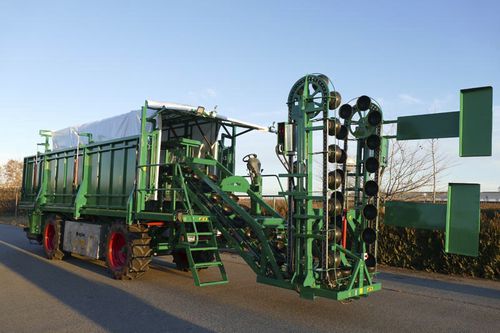 Récolteuse de fruits - AFH-AÉREO - Argiles Maquinaria de Recolección - de légumes / automotrice / à 2 rangs