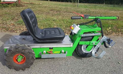 Siège de taille électrique - RAZ-VITI 600 - Constructions Humeau - de vigne / automoteur