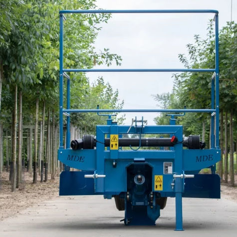 Planteuse d'arbres - PM30 - MDE Machinebouw bv - automatique / à 1 rang / tractée