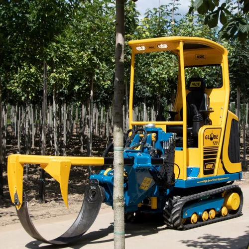Arracheuse de mottes automotrice - Globe 120 - MDE Machinebouw bv - pour pépinière