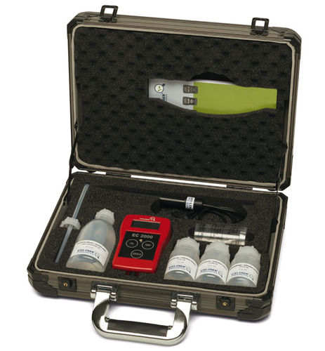 Analyseur d'eau - EC 2000 - Stelzner/ Pronova Analysentechnik GmbH&Co.KG - de solution nutritive / de conductivité électrique / portable