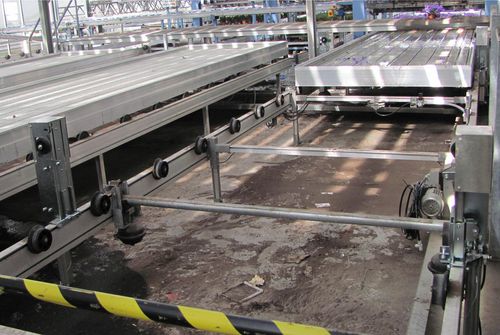 Convoyeur de conteneur - Logiqs BV - à rouleaux