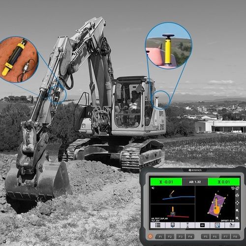 Système de guidage pour machines agricoles - STX-DIG - STONEX Srl - automatisé / GNSS / RTK