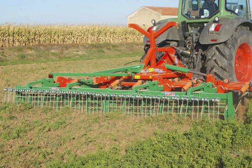 Cultivateur porté - CHM series - MAQUINARIA AGRICOLA SEGUES, SL - avec attelage trois points / avec rouleau / pliable
