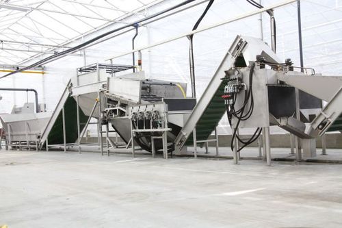 Système de manutention horticole automatique - Koppert Machines