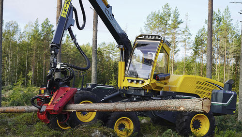 Abatteuse forestière sur pneus - 590F - ECO LOG SWEDEN AB - avec grue
