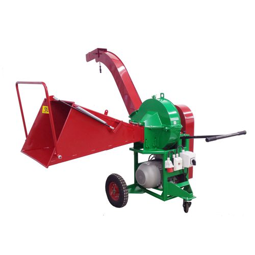 Broyeur de branches électrique PIRBA 15KW Bystroň Integrace s.r.o.