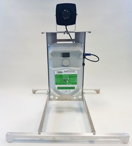 Effaroucheur acoustique - AviTrac 18M PLUS - AgriProTech - pour oiseau / automatique / avec panneau solaire