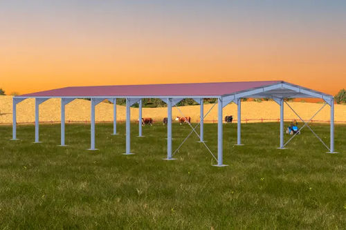 Bâtiment de stockage pour bovins - Batimentsmoinschers.com - modulaire / galvanisé