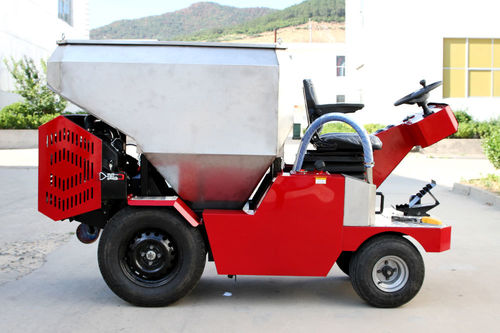 Système automatique de distribution d'aliments pour porcins - GH1000 - Weihai ZY Modern Agricultural Equipment Technology Co.,Ltd - à trémie / automoteur / à moteur essence