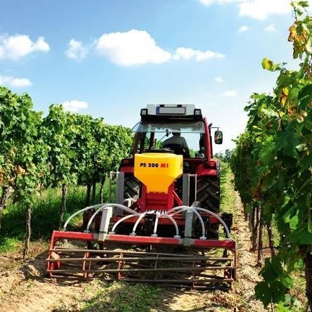 Semoir en ligne pneumatique - PS M1 series - APV APV - Technische Produkte GmbH - monté sur tracteur / avec attelage trois points / de vigne