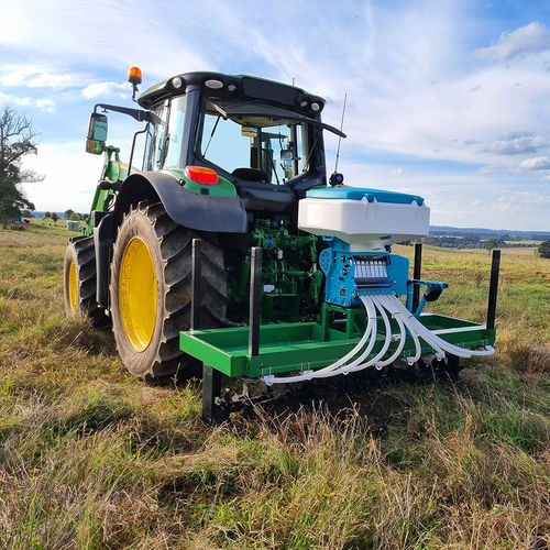 Semoir en ligne pneumatique - YXS-05 - Hubei YongXiang Agricultural Machinery Equipment Co., Ltd. - à 8 rangs / pour couvert végétal / d'herbe