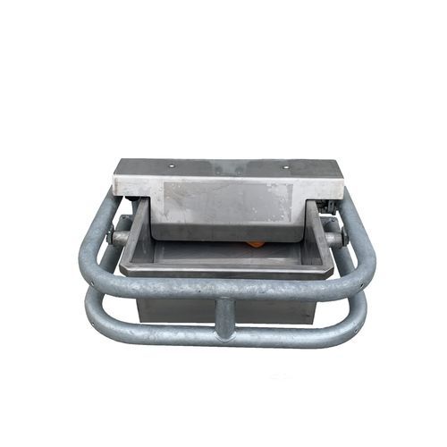 Abreuvoir pour veaux - Condon Engineering - pour bovins / en auge / en acier inoxydable