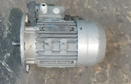 Motoréducteur - MOTOR7515 - AHI - FARM CAMARA