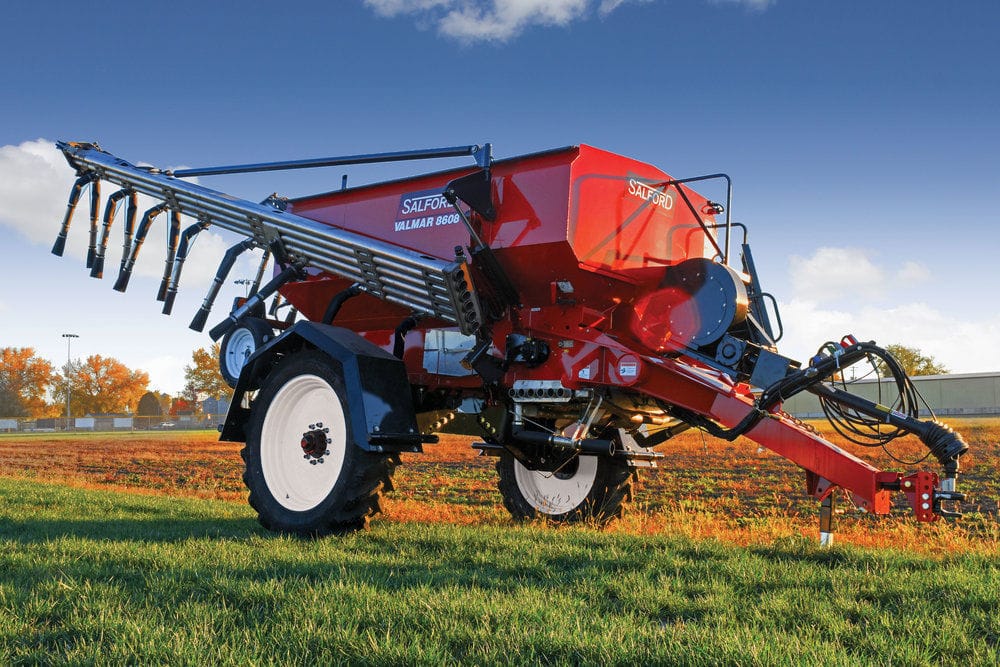 Towed fertilizer spreader VALMAR 8700 Salford Group Inc. solid