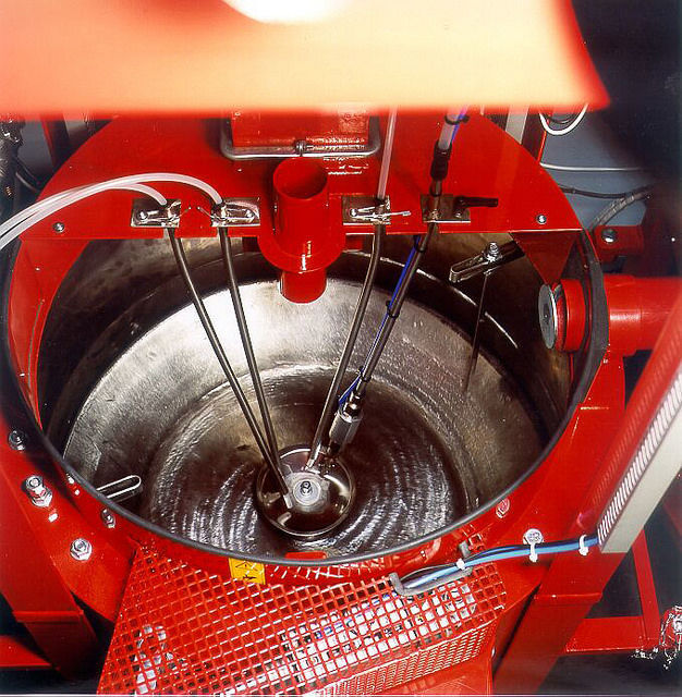 Seed treater with coating system CIMBRIA A/S