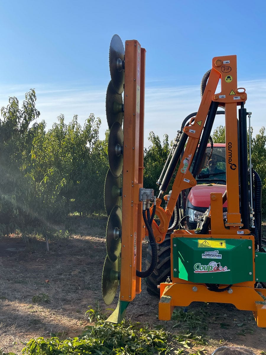 Arboriculture pruning machine Cosmos 105T COUP'ECO tractor