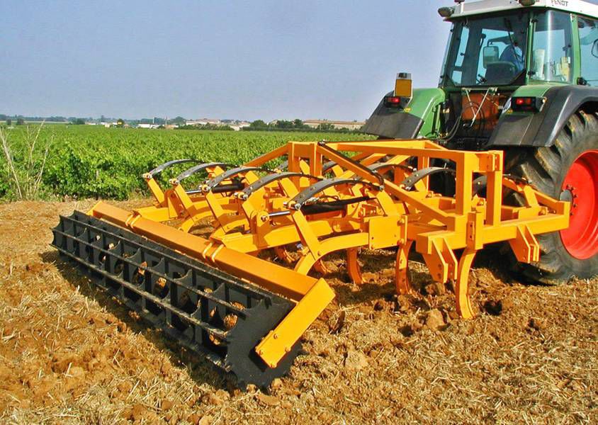 Chisel plow NS Series D. Gutzwiller SAS mounted / depth control