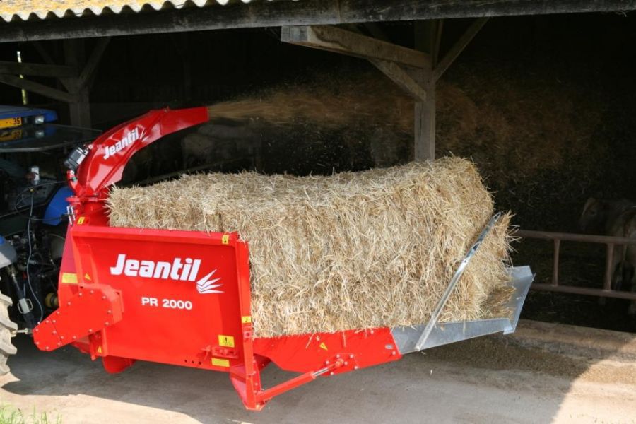 Mounted straw blower PR 2000 JEANTIL S.A. semimounted / bedding