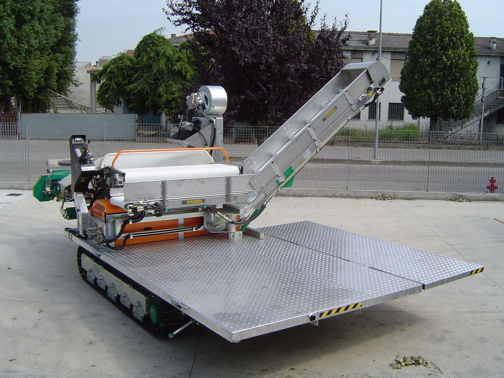 Flatbed trailer optional NB ORTOMEC srl agricultural / self