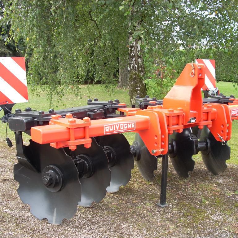 Mounted disc harrow BPD Series Quivogne 1section