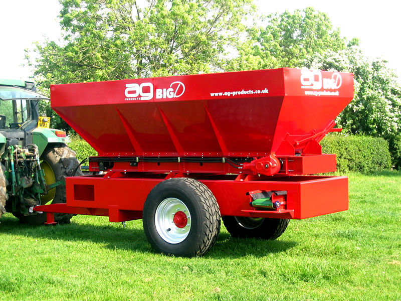 Tractormounted fertilizer spreader AG Big D AG Int. Ltd. pneumatic