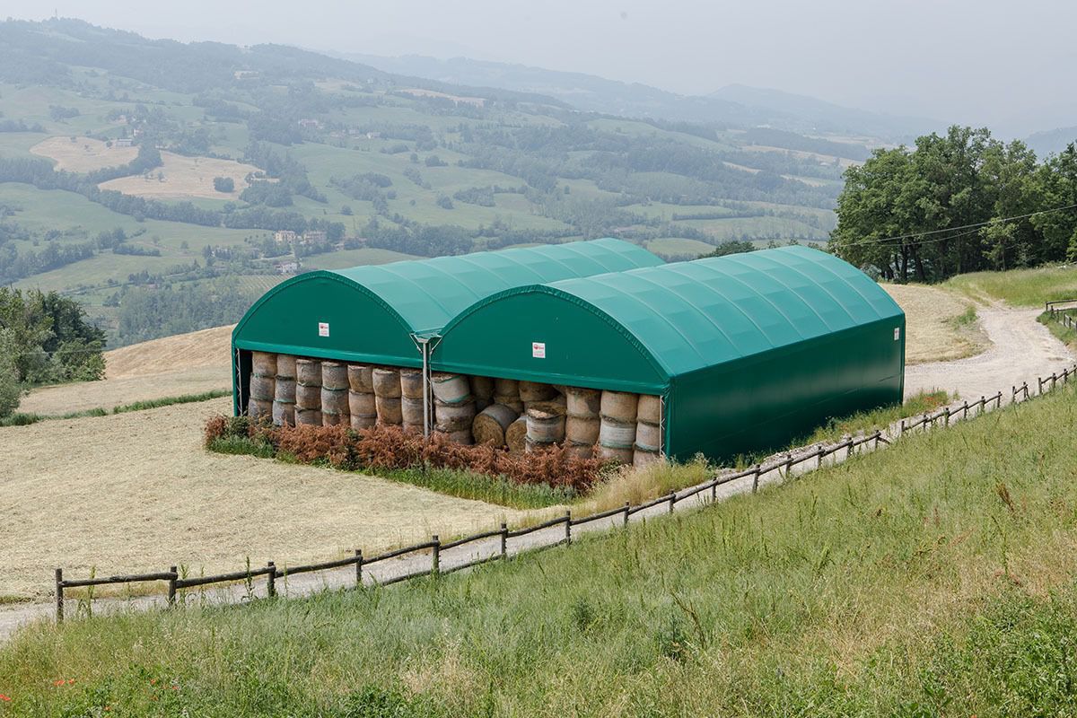 Hay storage storage tunnel DUE A s.r.l. modular / temporary