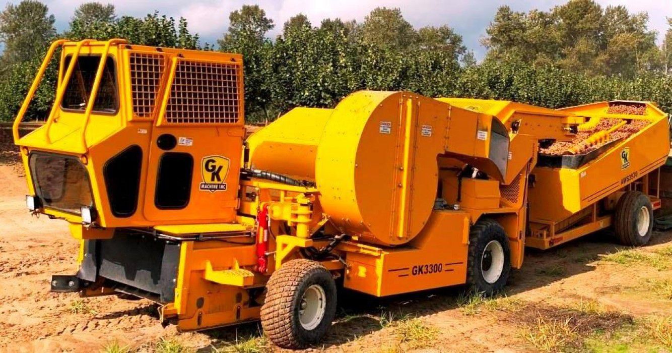 Nuts harvester machine GK3300 G K Machine, Inc. selfpropelled