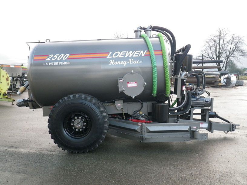 Singleaxle slurry tanker HONEYVAC® Series Loewen Welding & Mfg