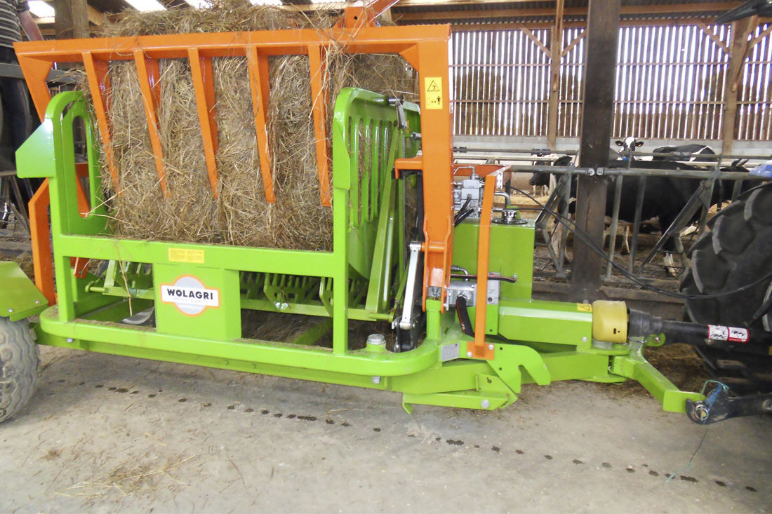 Round bale cutter T12 Tonutti / Wolagri trailed