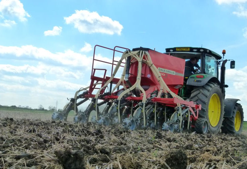 Pneumatic seed drill Eco S Dale Drills tractormounted / tine / 3