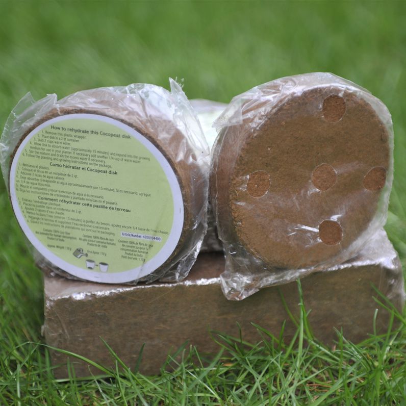 Coco peat growing medium Coir Discs Fibredust LLC coconut fiber
