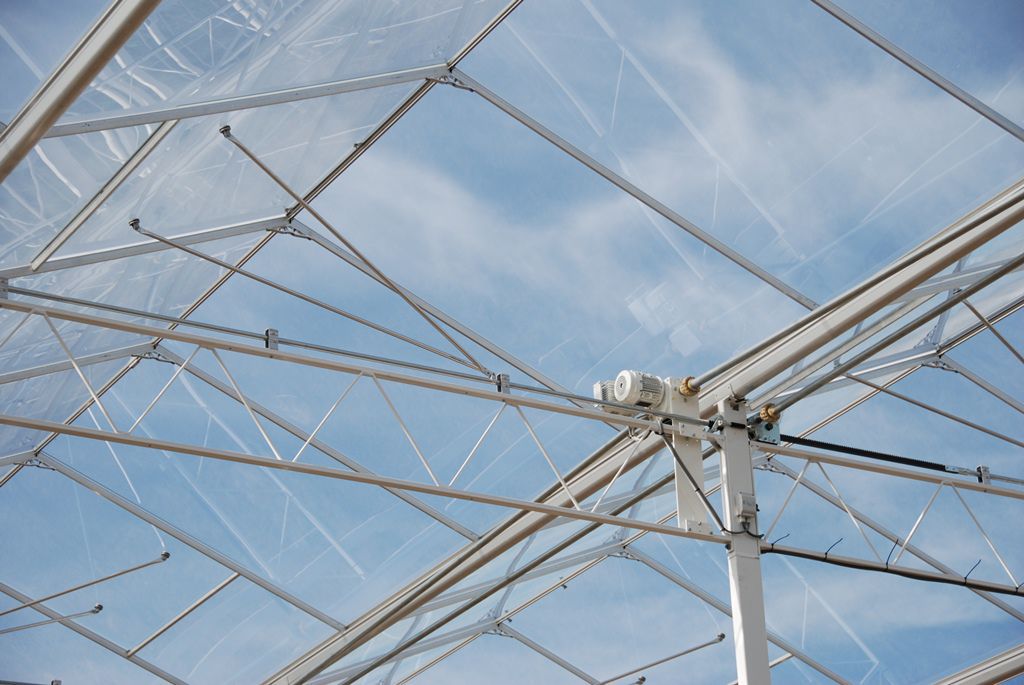 Greenhouse ventilation system Prins Group roof