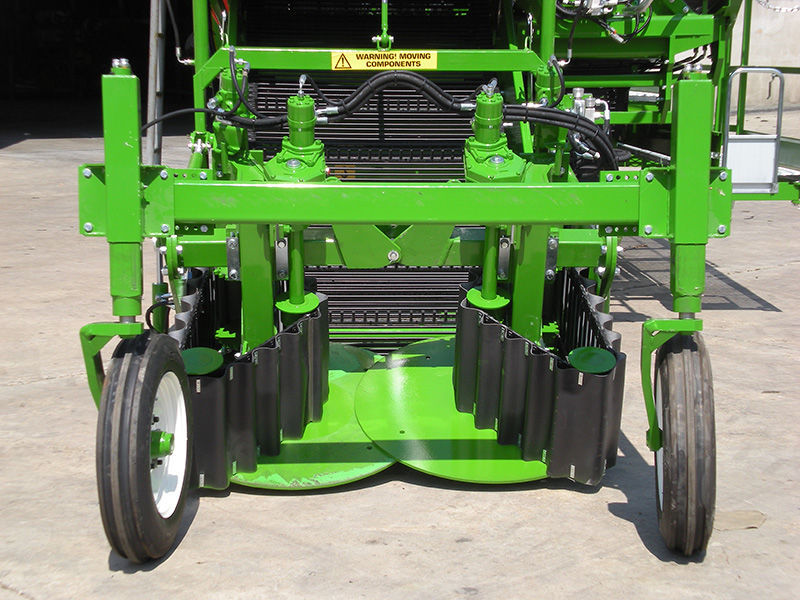 Tomato harvester G 89/93 MS 32 GUARESI SpA selfpropelled / 2row