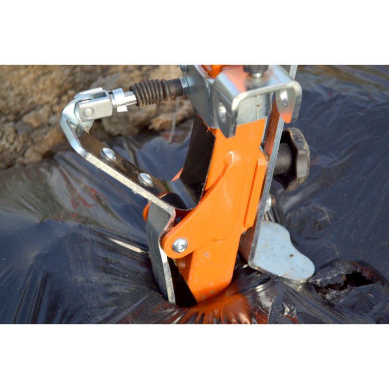 Seed jab planter T.CG.PL1 Terrateck SAS with plastic