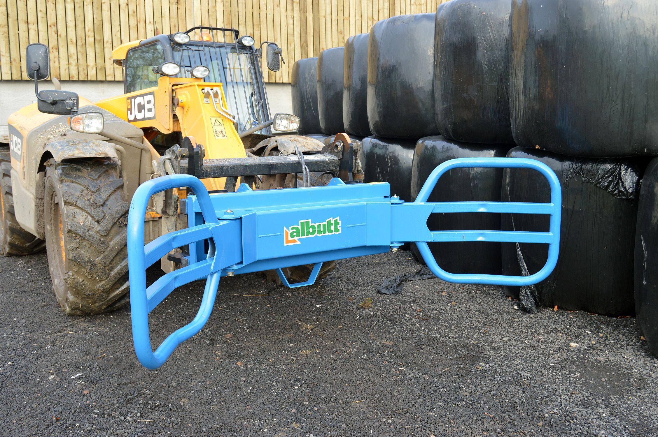 Round bale grab - F410 - Albutt