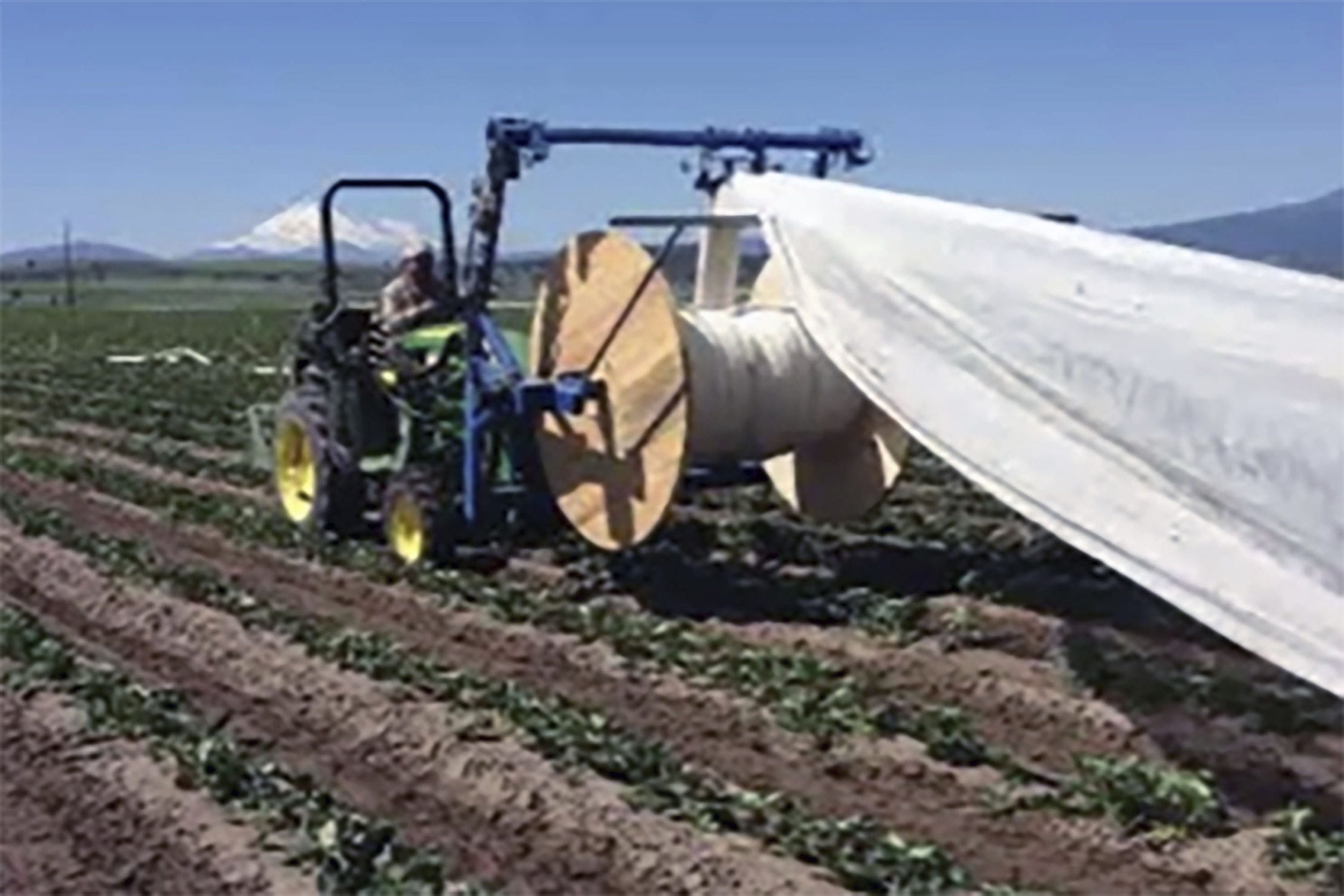 Semiautomatic plastic mulch layer DEFENDER ANDROS