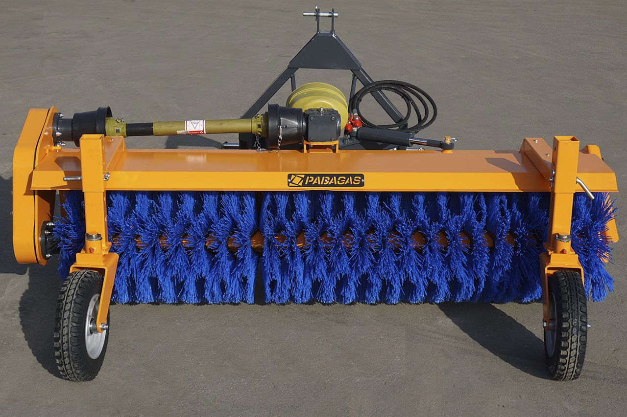 Tractormounted sweeper PG series PADAGAS groundcare / rear